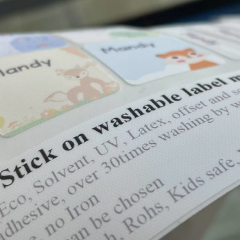 Vaskbart tøjmærkemateriale til direkte påføring af stof 